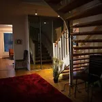 וילה Naerhi 230 M2 Upea Talo Rauhallisella Alueella