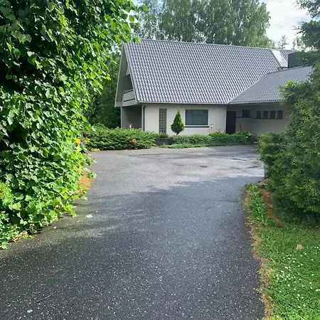 Naerhi 230 M2 Upea Talo Rauhallisella Alueella Villa