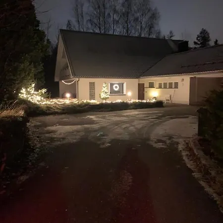 Naerhi 230 M2 Upea Talo Rauhallisella Alueella Seinäjoki