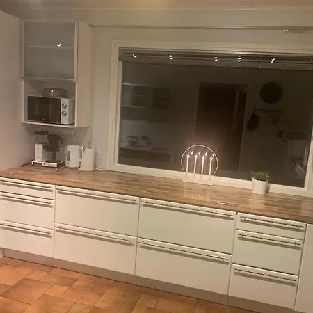 Naerhi 230 M2 Upea Talo Rauhallisella Alueella * Seinäjoki
