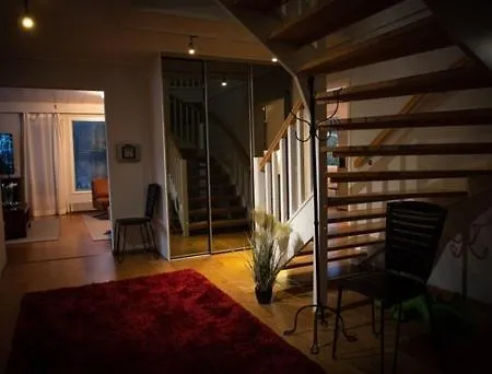 Вилла Naerhi 230 M2 Upea Talo Rauhallisella Alueella